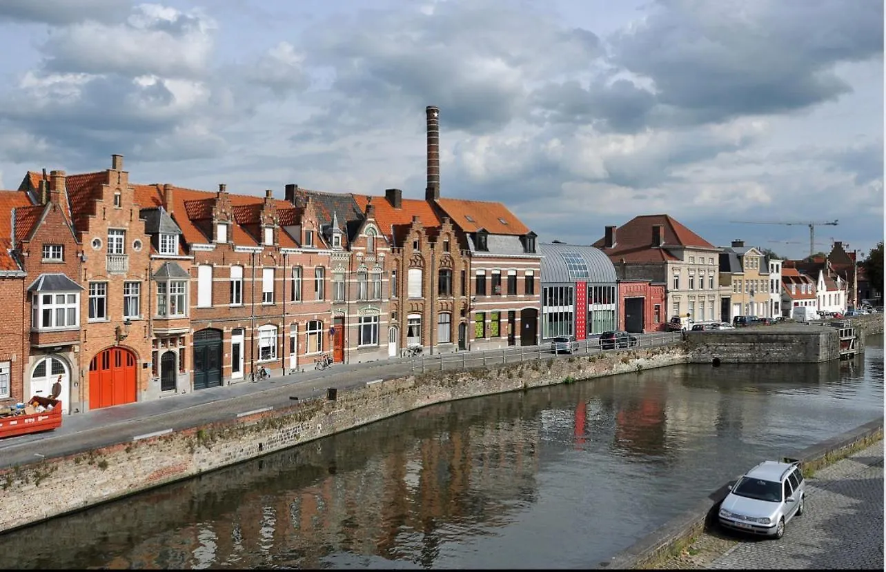 Prediker Bed & Breakfast Brugge 0*,  Belçika